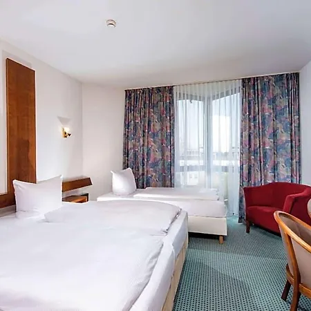 Hotel Days Messe 3*
