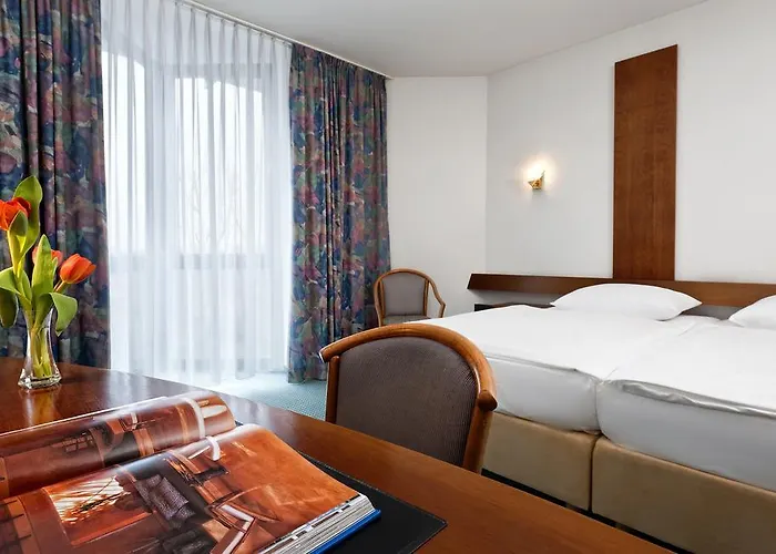 Hotel Days Messe 3*